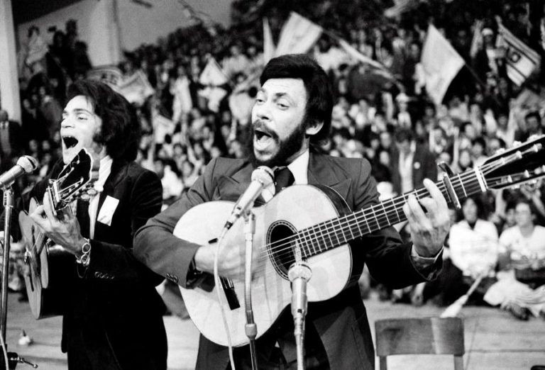 ÁLBUM “BLACKGROUND” DO DUO OURO NEGRO É TEMA DE CONVERSA NO MUSEU DE ETNOLOGIA