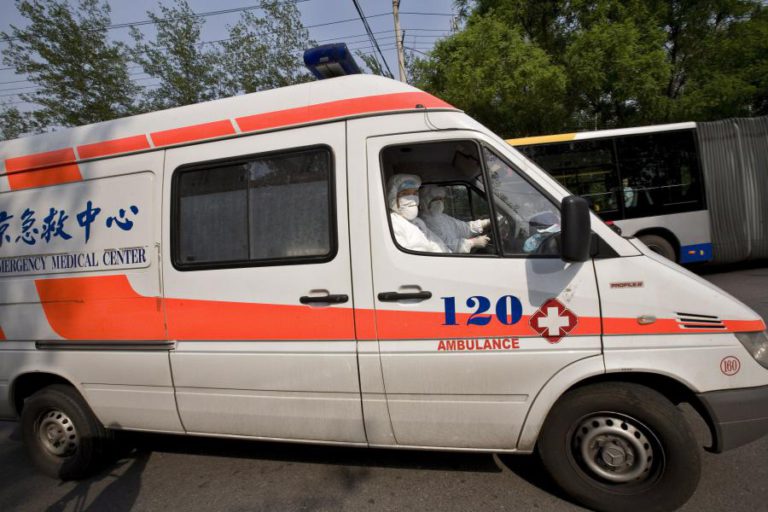 PELO MENOS SEIS MORTOS E 30 FERIDOS EM FORTE EXPLOSÃO EM EMPRESA QUÍMICA NA CHINA