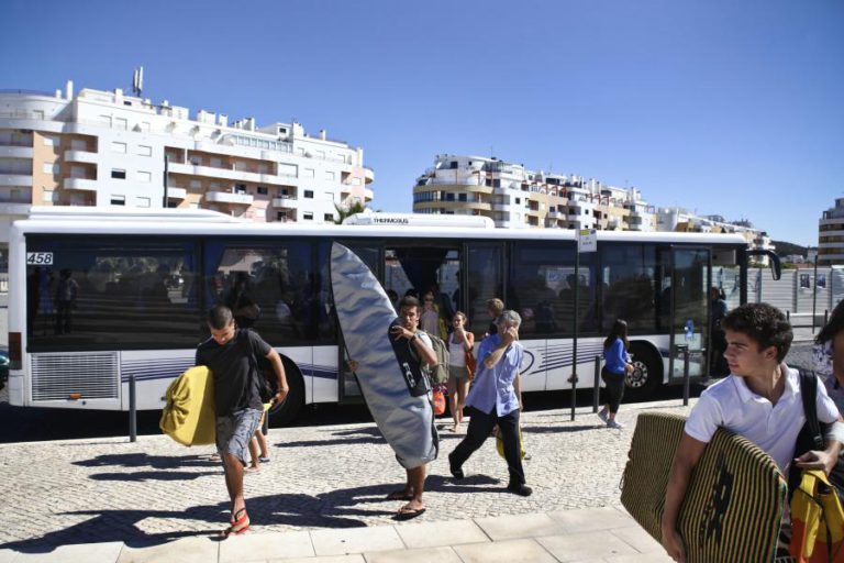 COMBUSTÍVEIS: TST SUPRIME CARREIRAS ENTRE SETÚBAL E LISBOA NA QUINTA-FEIRA