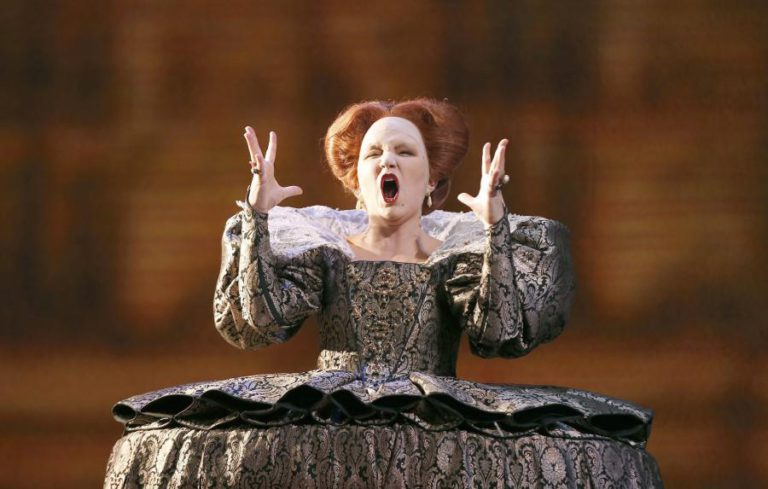 BERLIOZ JUNTA O CORO GULBENKIAN E A SOPRANO JOYCE DIDONATO EM BORDÉUS