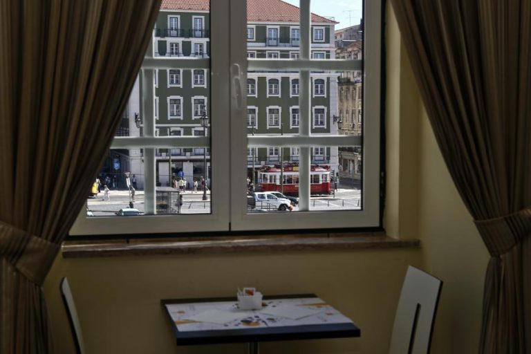 CÂMARA DE LISBOA DISCUTE REGULAMENTO MUNICIPAL DO ALOJAMENTO LOCAL NA SEXTA-FEIRA