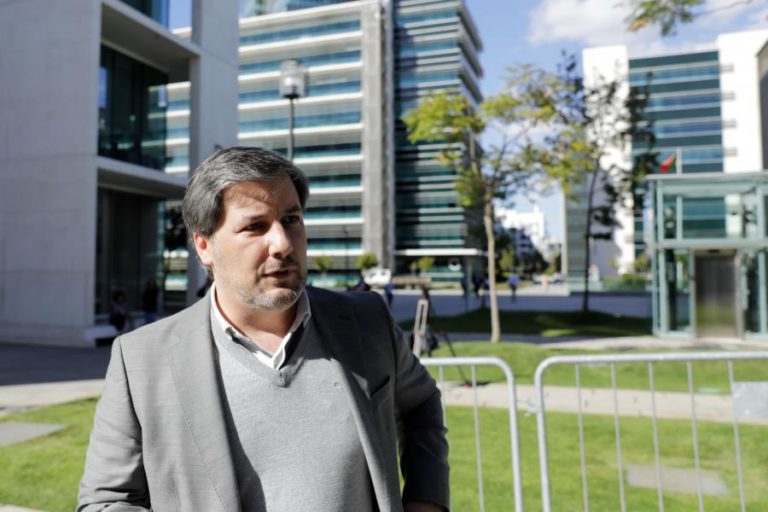 BRUNO DE CARVALHO OUVIDO EM TRIBUNAL A 14 DE MAIO