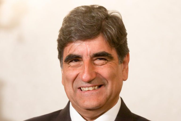 SECRETÁRIO DE ESTADO DO AMBIENTE DEMITE-SE