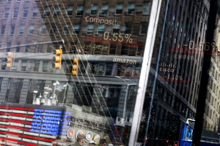 WALL STREET FECHA EM ALTA COM RECORDES DO NASDAQ E S&P500