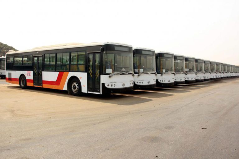 AUTORIDADES DE LUANDA ENSAIAM SISTEMA ELETRÓNICO DE BILHÉTICA NOS TRANSPORTES PÚBLICOS