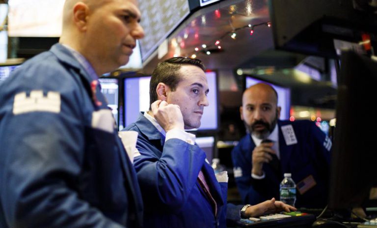 WALL STREET FECHA SEM RUMO MAS COM NOVO RECORDE DO S&P500