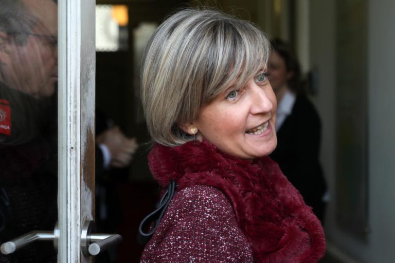 MINISTRA DA SAÚDE CONSIDERA REPOSIÇÃO GERACIONAL UM DOS MAIORES DESAFIOS DO PAÍS