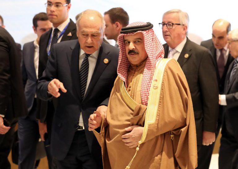 BAHRAIN RESTABELECE CIDADANIA A 551 PESSOAS QUE TINHAM SIDO CONDENADAS