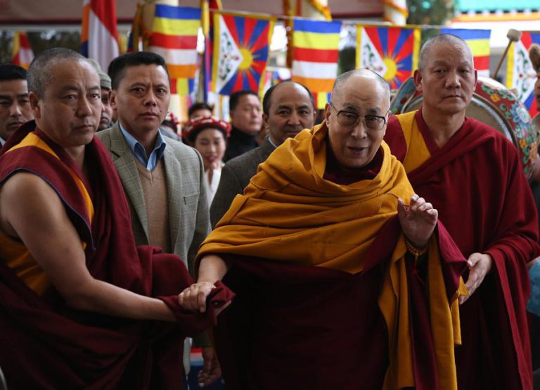 LÍDER ESPIRITUAL TIBETANO DALAI LAMA JÁ DEIXOU O HOSPITAL