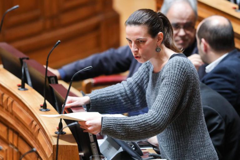 PCP VÊ NOTÍCIAS SOBRE AUMENTO DA IDADE DA REFORMA COMO AMEAÇA DE PRIVATIZAÇÃO DO SISTEMA