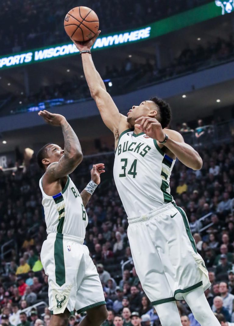 MILWAUKEE BUCKS ASSEGURAM ESTATUTO DE MELHOR EQUIPA DA FASE REGULAR DA NBA