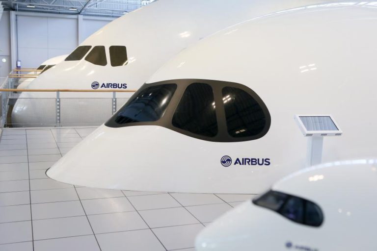 LUCRO DA AIRBUS CAI 86% PARA 40 ME NO PRIMEIRO TRIMESTRE