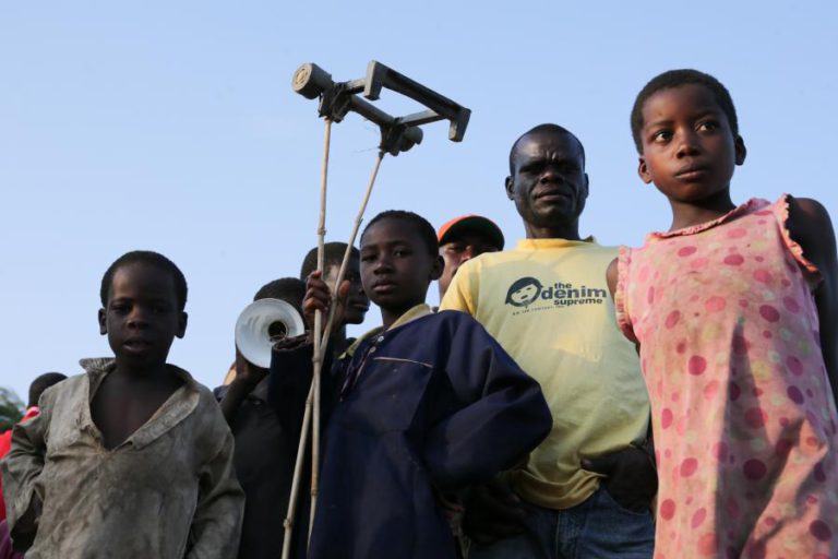 METADE DA POPULAÇÃO MUNDIAL AINDA SEM ACESSO TOTAL A SERVIÇOS DE SAÚDE ESSENCIAIS