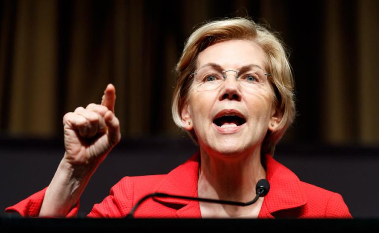 SENADORA DEMOCRATA ELIZABETH WARREN PEDE DESTITUIÇÃO DE DONALD TRUMP
