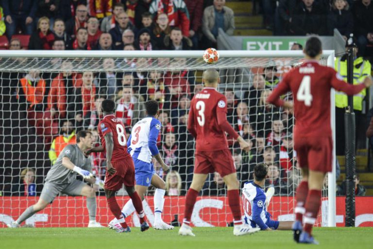 FC PORTO PERDE EM LIVERPOOL NO ARRANQUE DOS QUARTOS DE FINAL DA LIGA DOS CAMPEÕES