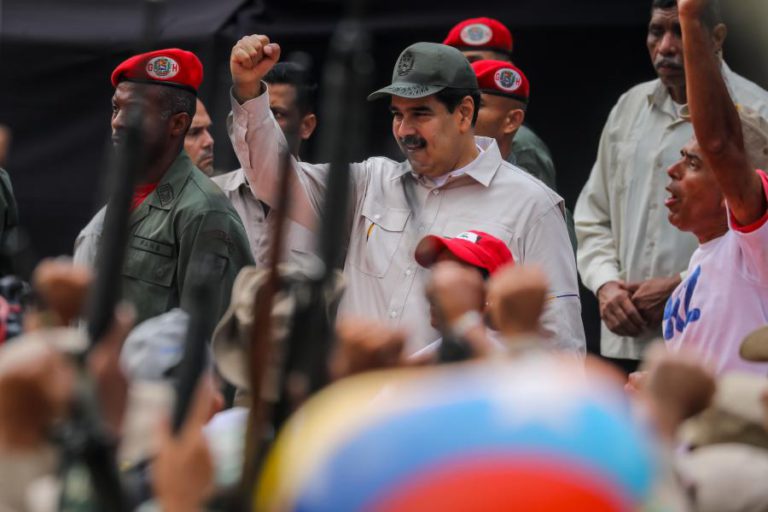 PRESIDENTE DA VENEZUELA CONVOCA POPULAÇÃO PARA DEBATER “GRANDE MUDANÇA NA REVOLUÇÃO”