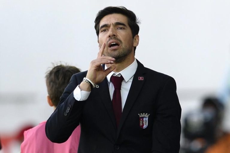 ABEL FERREIRA QUER GANHAR AO BENFICA PARA CONTINUAR LUTA PELO TERCEIRO LUGAR