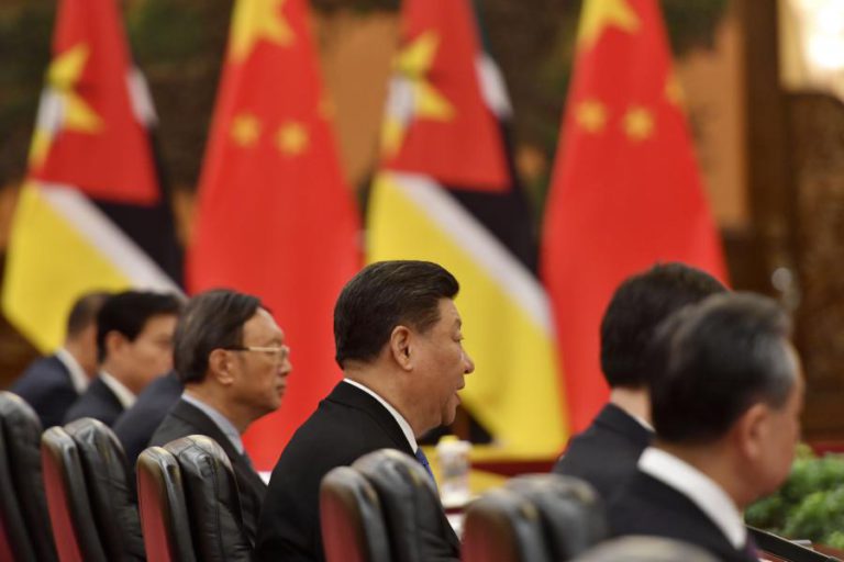 PRESIDENTE CHINÊS PROMETE AUMENTAR IMPORTAÇÕES EM “LARGA ESCALA”