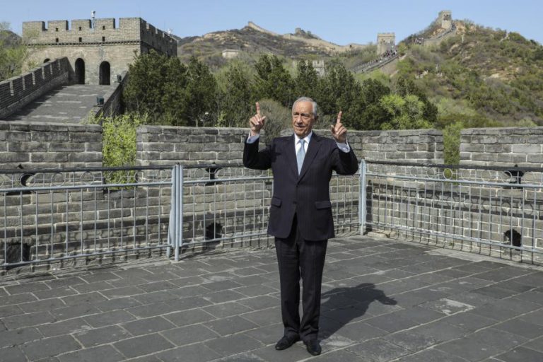 PORTUGAL AO NÍVEL DE FRANÇA E ESTADOS UNIDOS NAS RELAÇÕES POLÍTICAS BILATERAIS, DIZ MARCELO