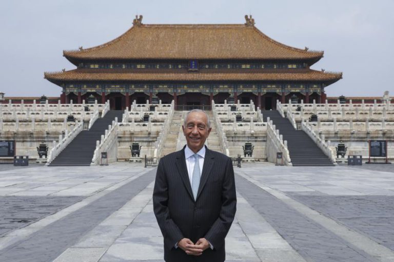 MARCELO INICIA HOJE VISITA DE ESTADO E É RECEBIDO POR XI JINPING EM PEQUIM