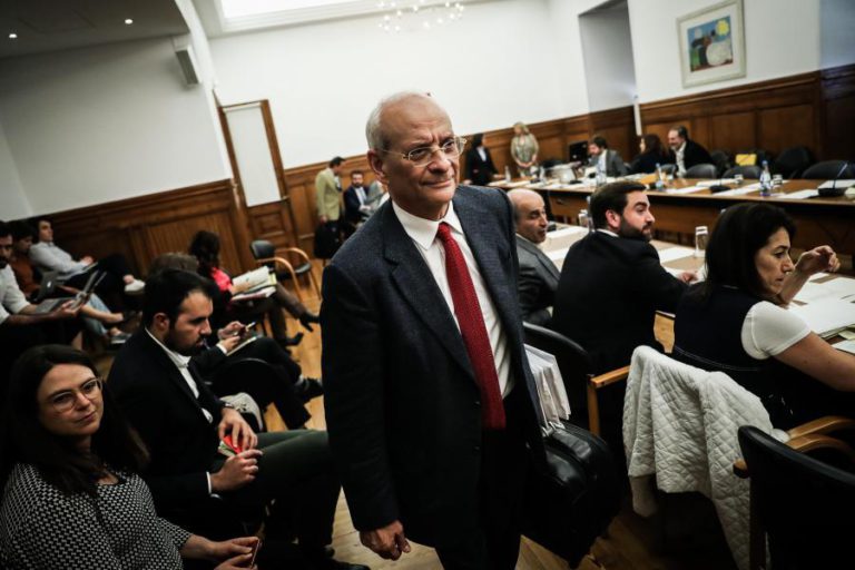 NÃO HOUVE CRÉDITOS DE FAVOR NA CGD, DIZ SANTOS FERREIRA