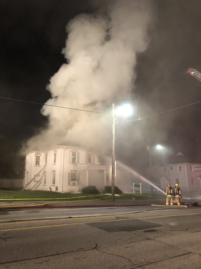 Imagens: TWITTER/ oshawafire Imagens: TWITTER/ oshawafire