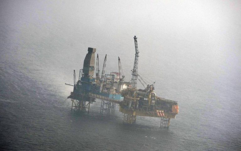 ENI ANUNCIA NOVA DESCOBERTA DE PETRÓLEO NO BLOCO 15/06 NO “OFFSHORE” DE ANGOLA