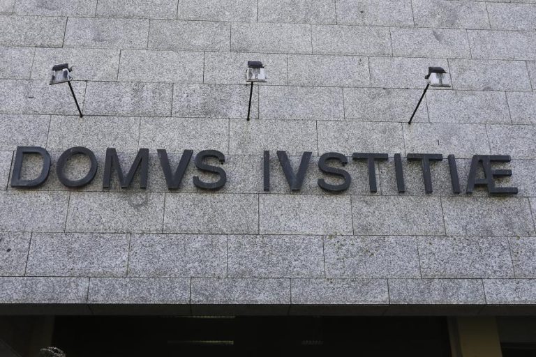 PRESIDENTE DA CÂMARA DE CASTELO BRANCO COMEÇA HOJE A SER JULGADO