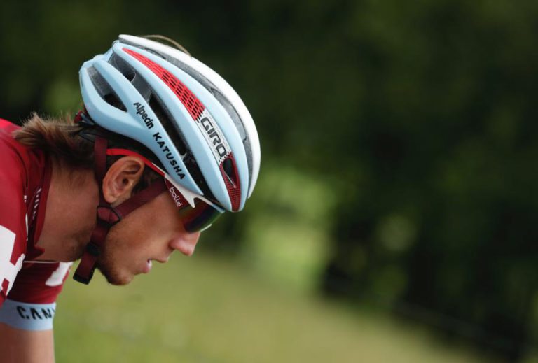 GIRO: ZAKARIN VENCE PRIMEIRA ETAPA ALPINA E POLANC MANTÉM LIDERANÇA