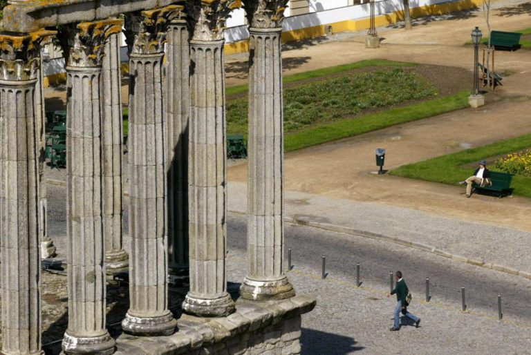ÉVORA TRANSFORMA-SE NA “CAPITAL” DOS “FAZEDORES” COM ALENTEJO MINI MAKER FAIRE