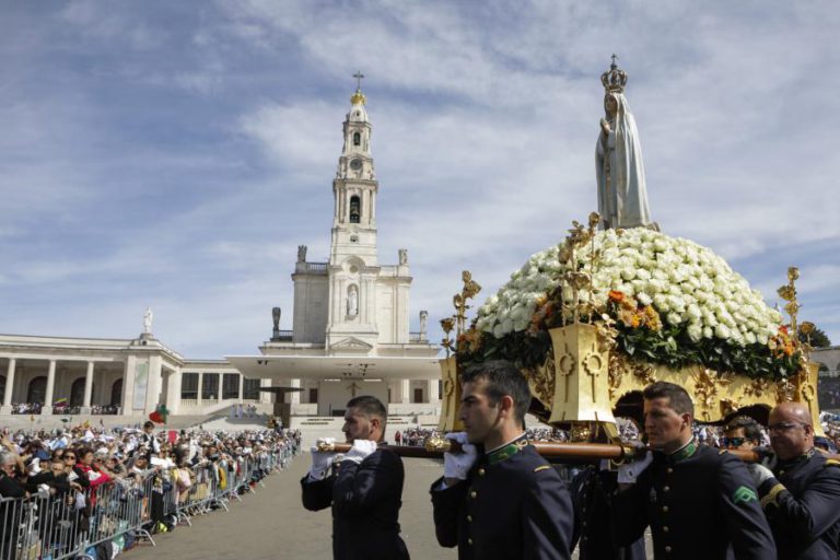 SANTUÁRIO DE FÁTIMA LANÇA NOVO GUIA DO PEREGRINO