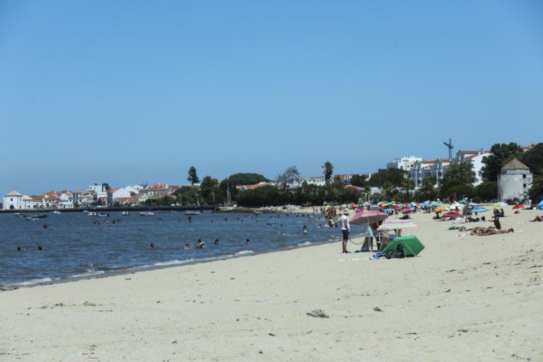 PORTUGAL TEM MENOS 94 PRAIAS MARÍTIMAS CONCESSIONADAS DO QUE EM 2018