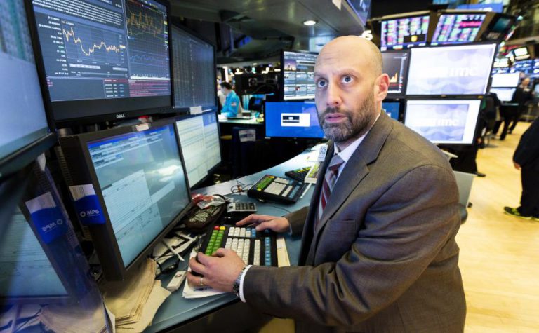 DADOS DO EMPREGO NOS EUA IMPULSIONAM WALL STREET