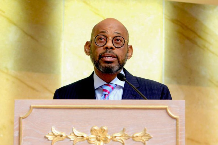 DÍVIDA PÚBLICA DE ANGOLA ESTÁ NOS 85% DO PIB, SEGUNDO O MINISTRO DAS FINANÇAS