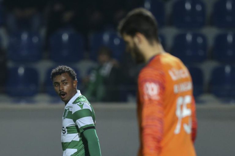 WENDEL, DO SPORTING, DETIDO POR CONDUZIR SEM CARTA