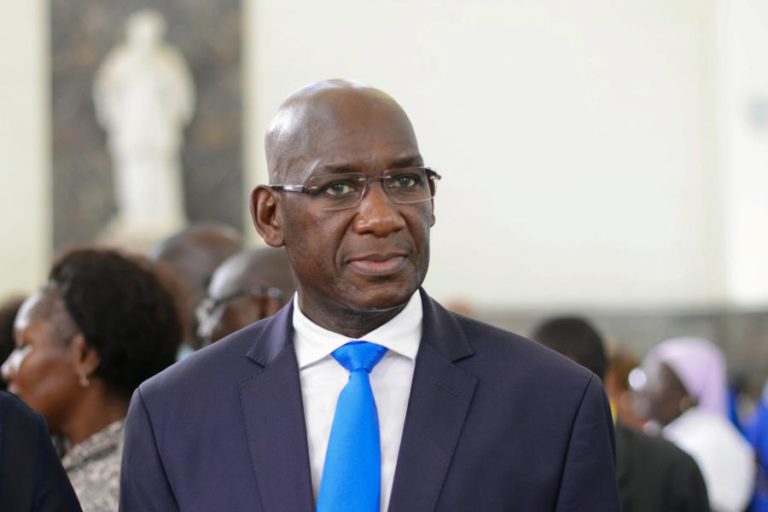 MOÇAMBIQUE/DÍVIDAS OCULTAS: POVO TEM TODO O INTERESSE EM JULGAR CHANG EM MAPUTO, DIZ MINISTRO DA JUSTIÇA