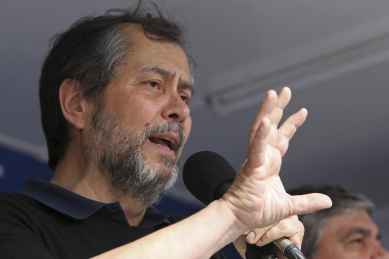 FENPROF CONSIDERA QUE ANTÓNIO COSTA FEZ “CHANTAGEM”