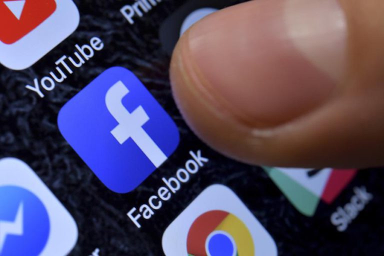COFUNDADOR DA FACEBOOK DEFENDE O SEU DESMANTELAMENTO