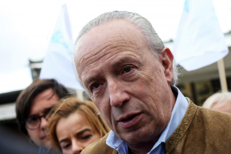 SANTANA LOPES E PAULO SANDE ENVOLVIDOS EM ACIDENTE RODOVIÁRIO NA ZONA DE LEIRIA