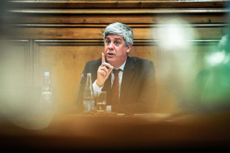 “O QUE VIMOS FOI A ESQUERDA A DESVIAR-SE PARA SER ULTRAPASSADA PELA DIREITA”, DIZ CENTENO