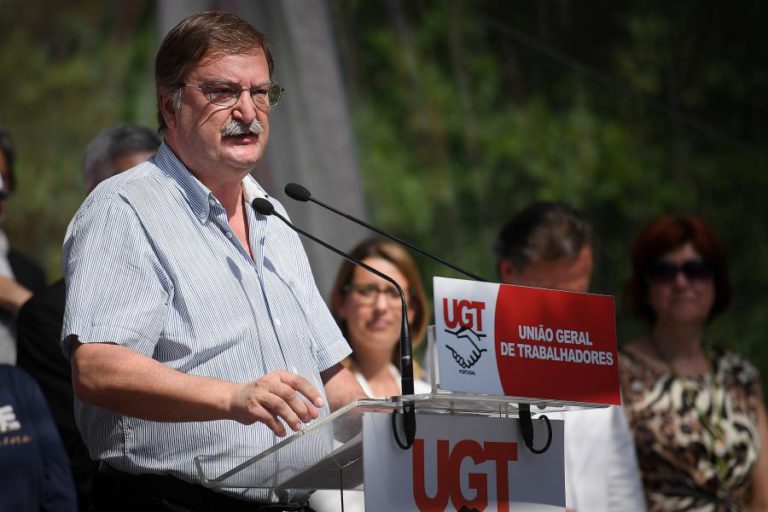 1º DE MAIO: UGT GARANTE QUE NÃO ACEITA “MEXIDAS NA LEI DA GREVE”