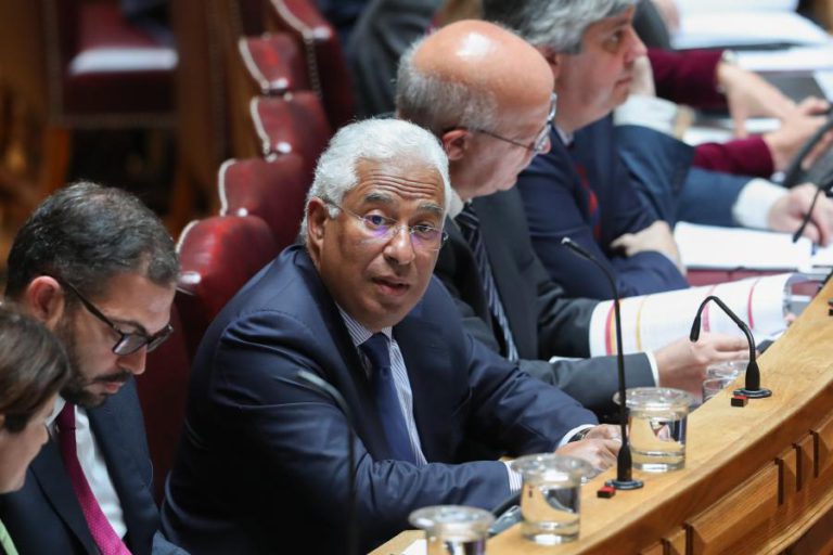 COSTA QUER RÁPIDA TRANSIÇÃO PACÍFICA NA VENEZUELA E PRIORIDADE À PROTEÇÃO DA COMUNIDADE PORTUGUESA