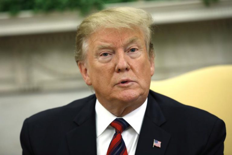 TRUMP ATRIBUI RETROCESSO CHINÊS NO ACORDO COMERCIAL A FRAQUEZA DE PEQUIM