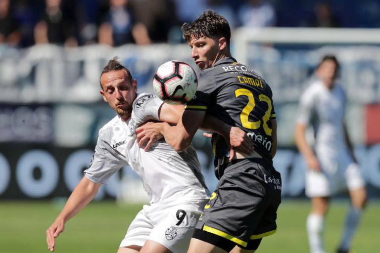 DESPORTIVO DE CHAVES EMPATA COM FEIRENSE NOS DESCONTOS