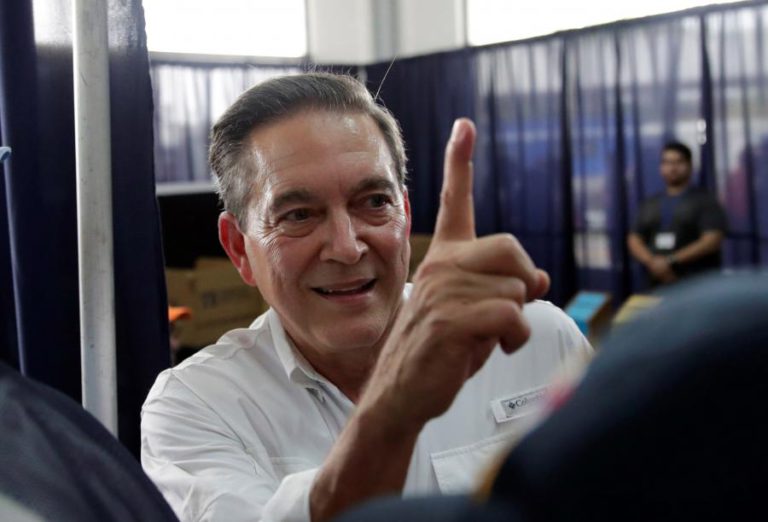 LAURENTINO “NITO” CORTIZO LIDERA CORRIDA À PRESIDÊNCIA DO PANAMÁ