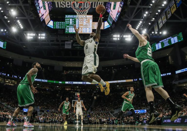 BUCKS REGRESSAM À FINAL DA CONFERÊNCIA ESTE 18 ANOS DEPOIS