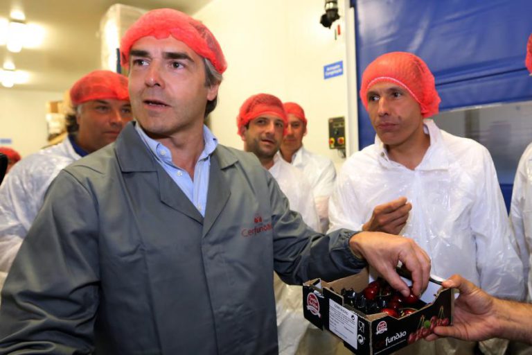 NUNO MELO DEFENDE QUE SEJA RETIRADA CONDECORAÇÃO A BERARDO