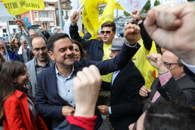 PEDRO MARQUES CRITICA CONSERVADORES QUE “NORMALIZAM” A EXTREMA-DIREITA