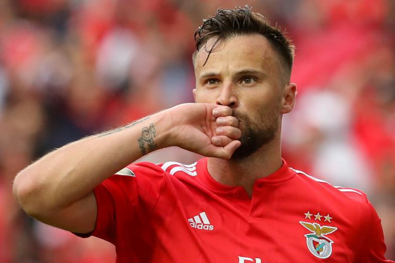 SEFEROVIC NOS CONVOCADOS DA SUÍÇA PARA A LIGA DAS NAÇÕES