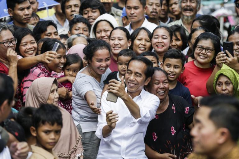 JOKO WIDODO PROCLAMA VITÓRIA NAS ELEIÇÕES PRESIDENCIAIS DA INDONÉSIA